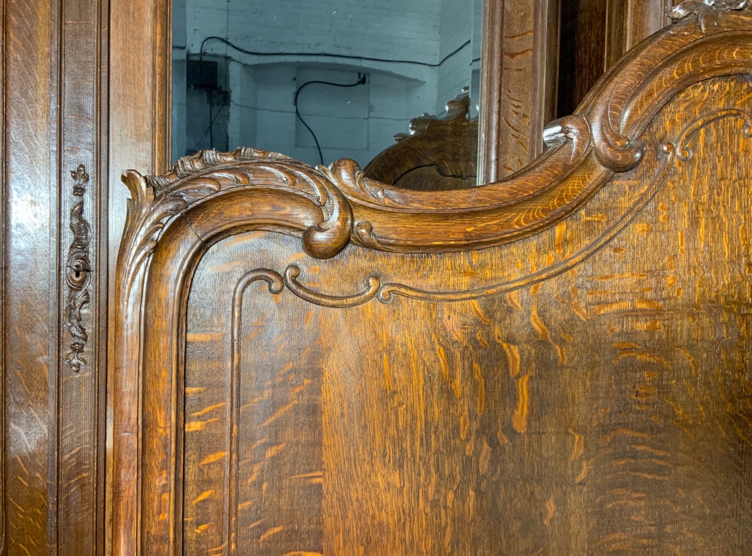 Detail View 7