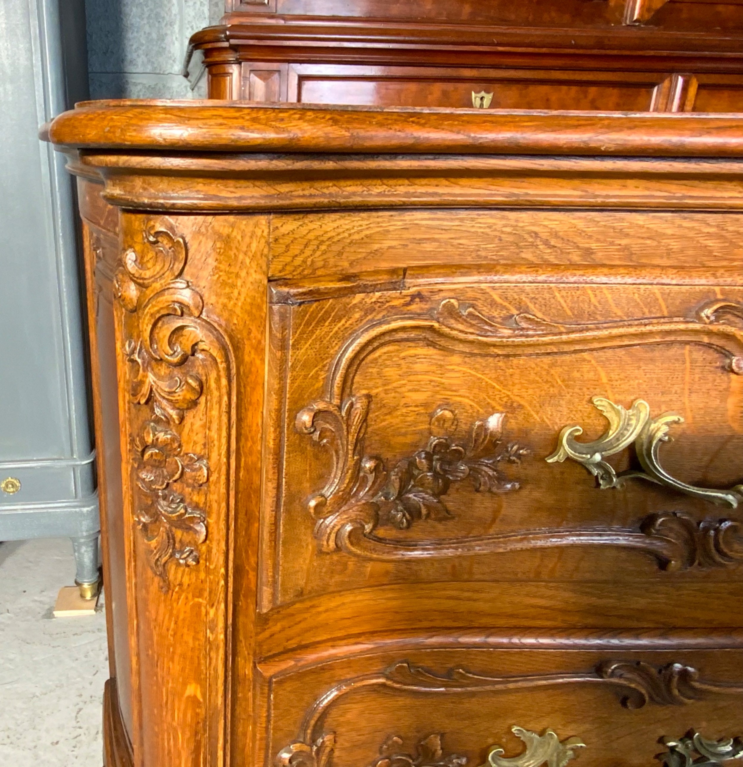 Detail View 14