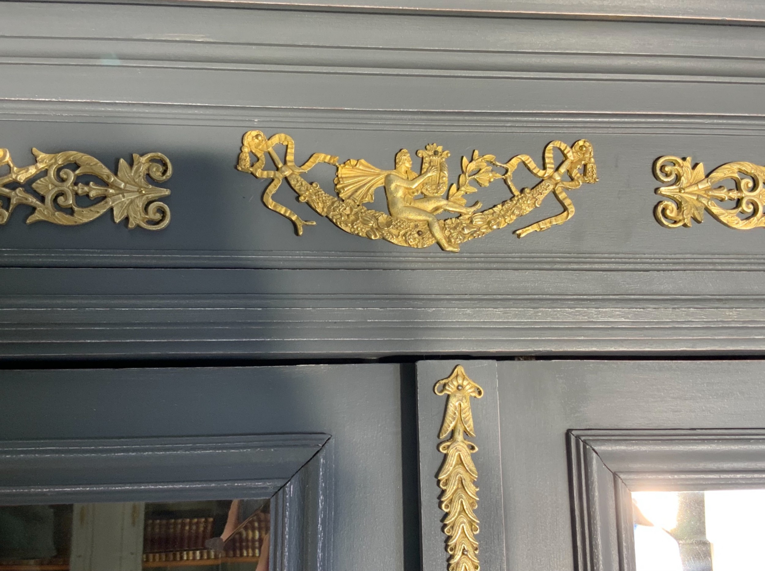 Detail View 8
