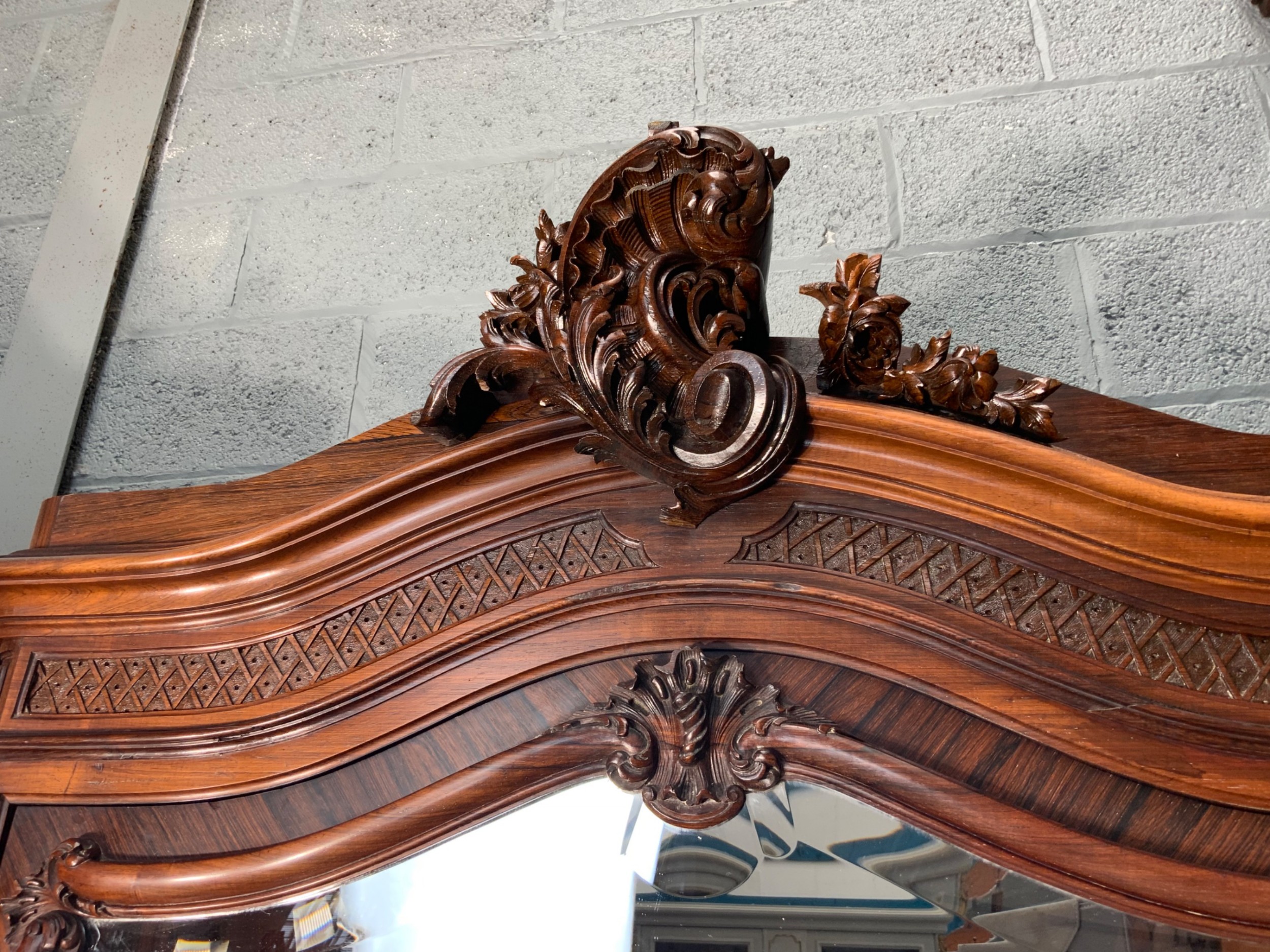Detail View 5