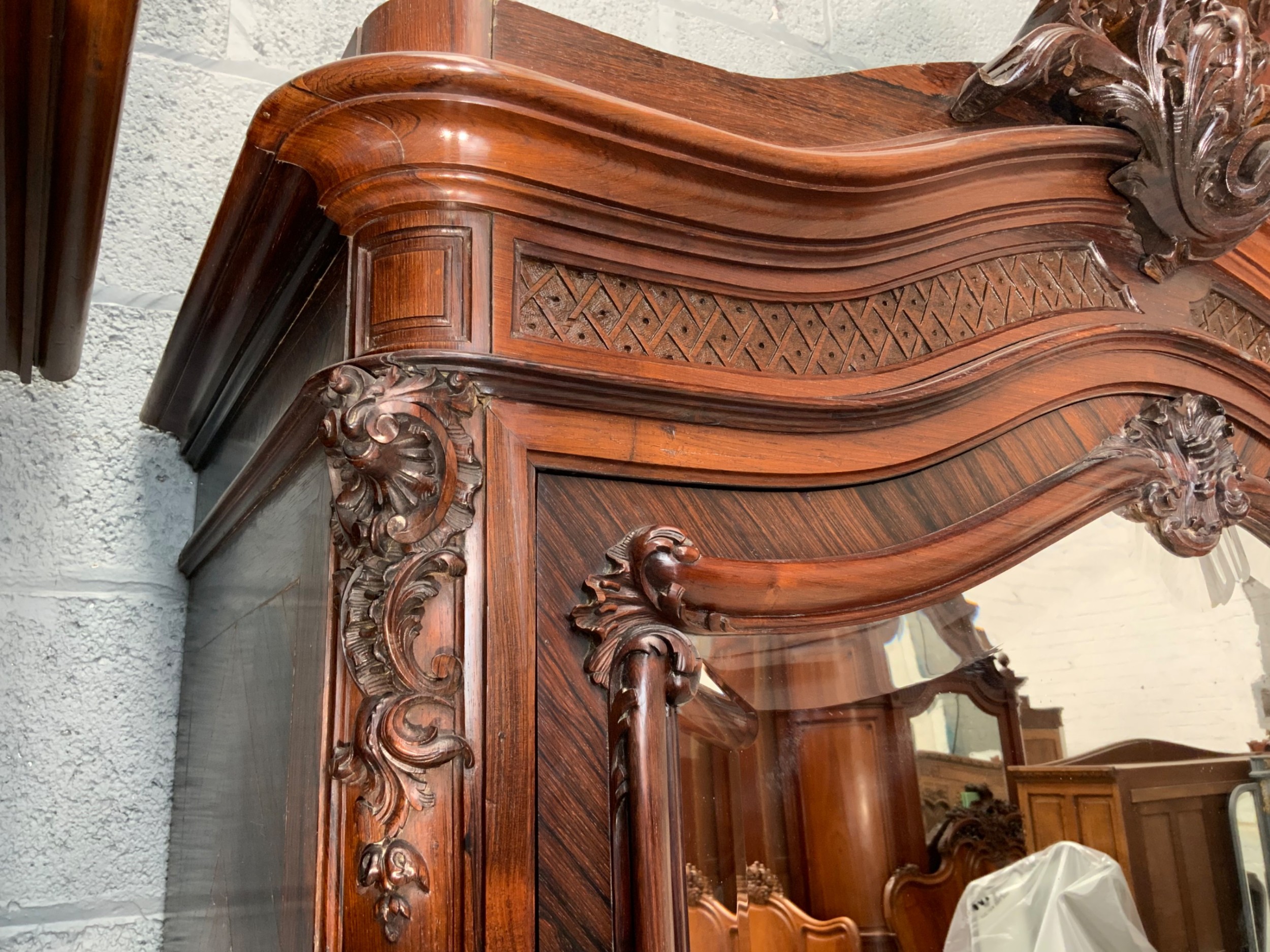 Detail View 6