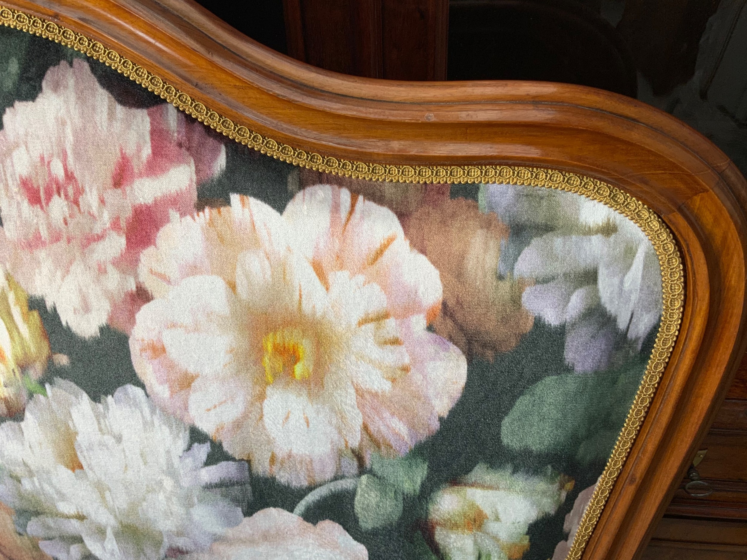 Detail View 2