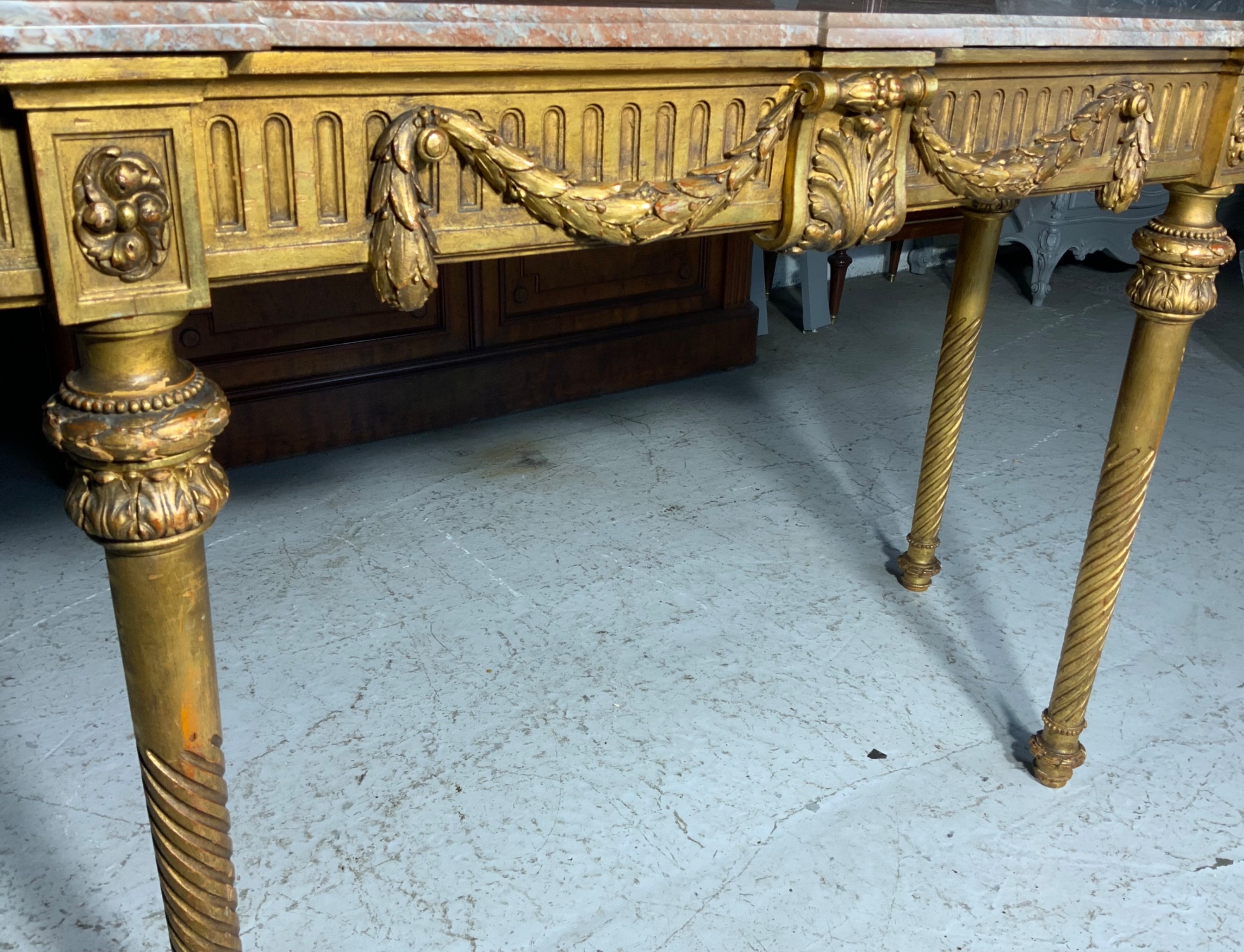 Detail View 5