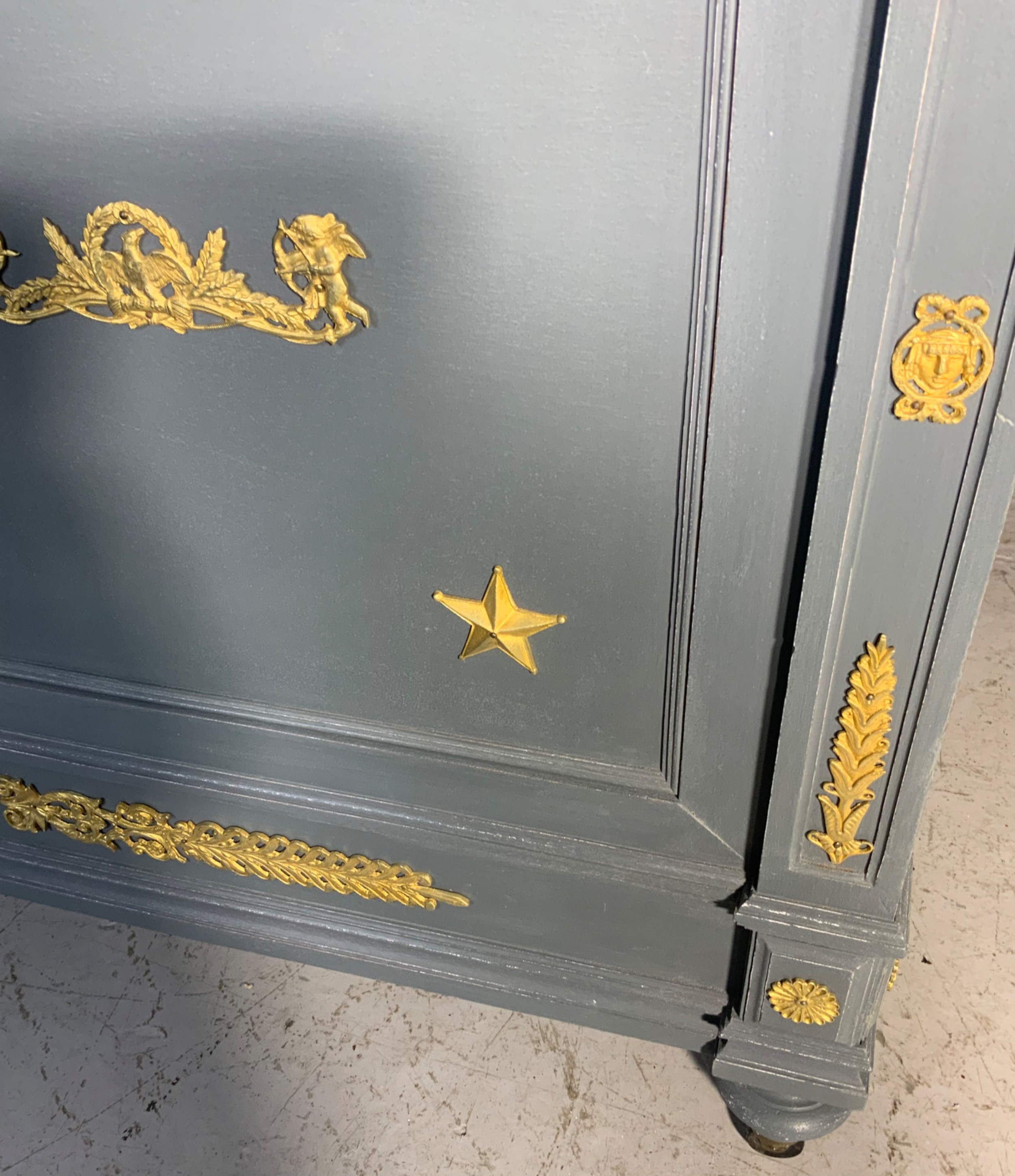 Detail View 3