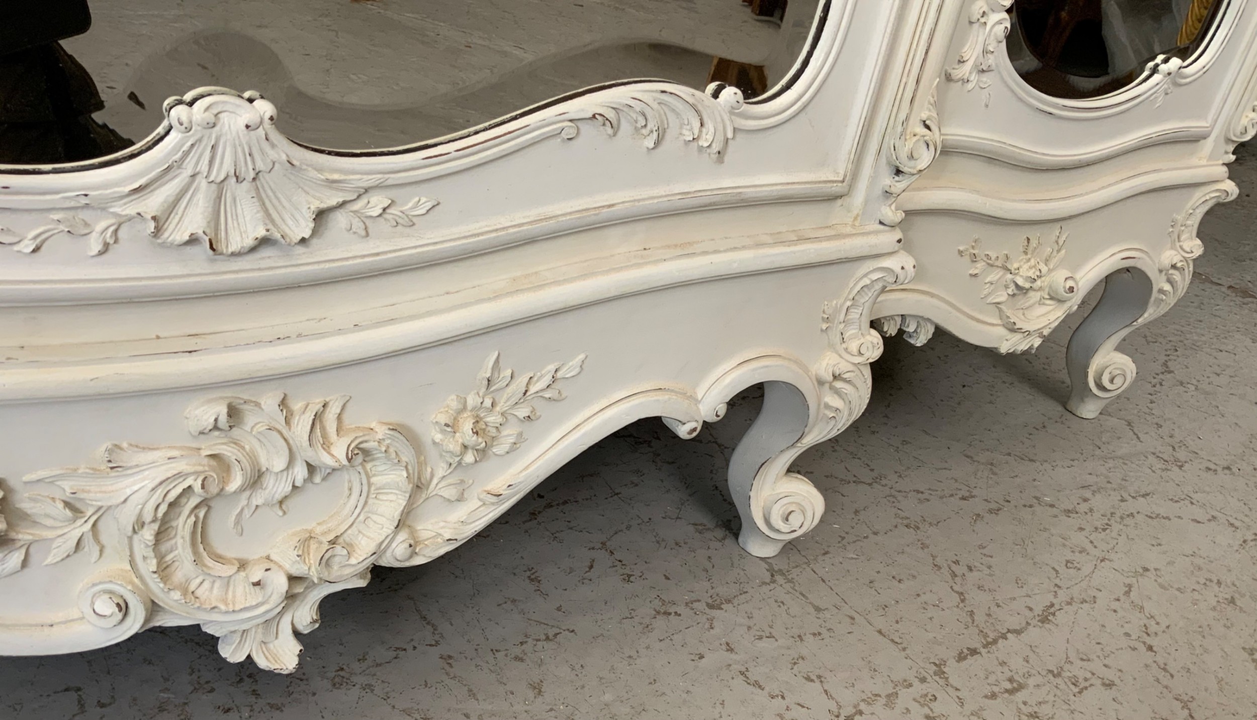 Detail View 11