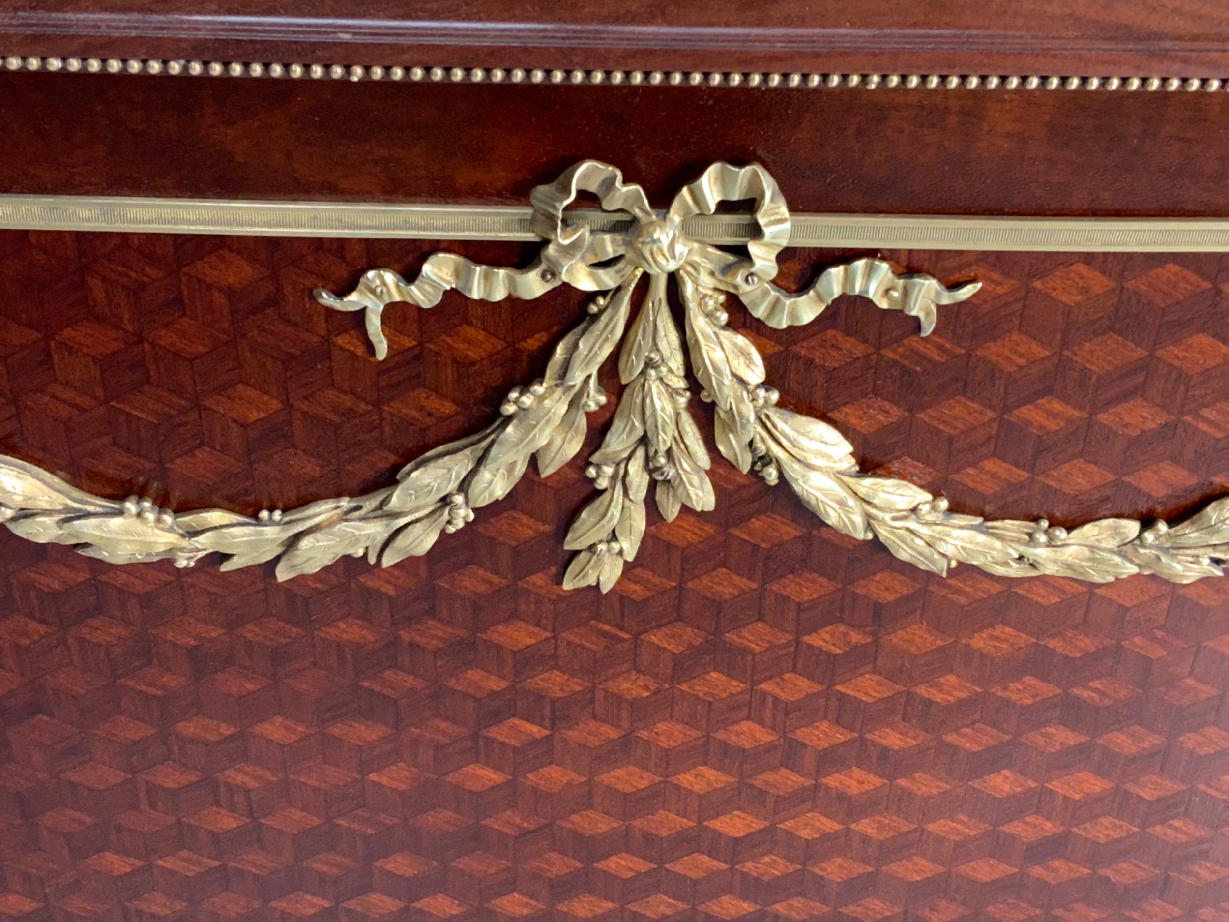Detail View 5