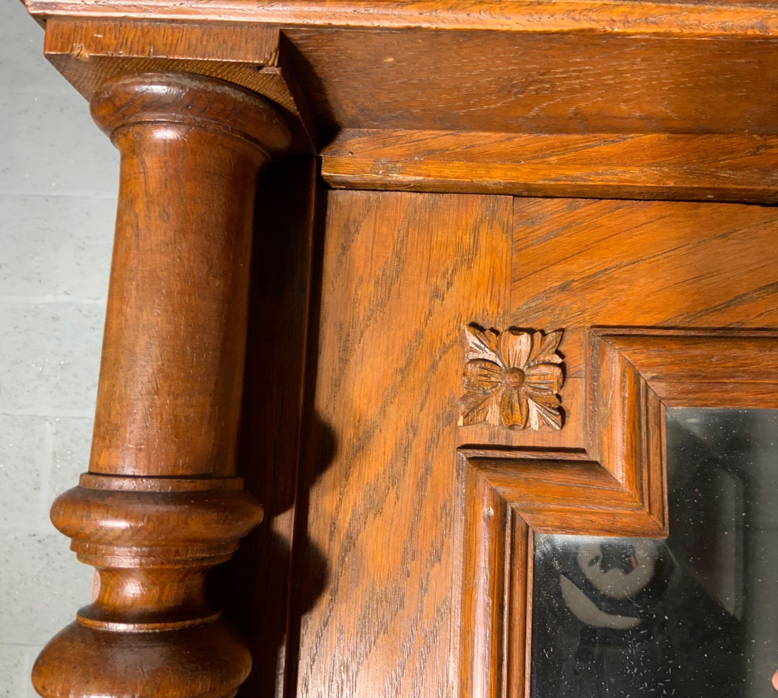Detail View 8