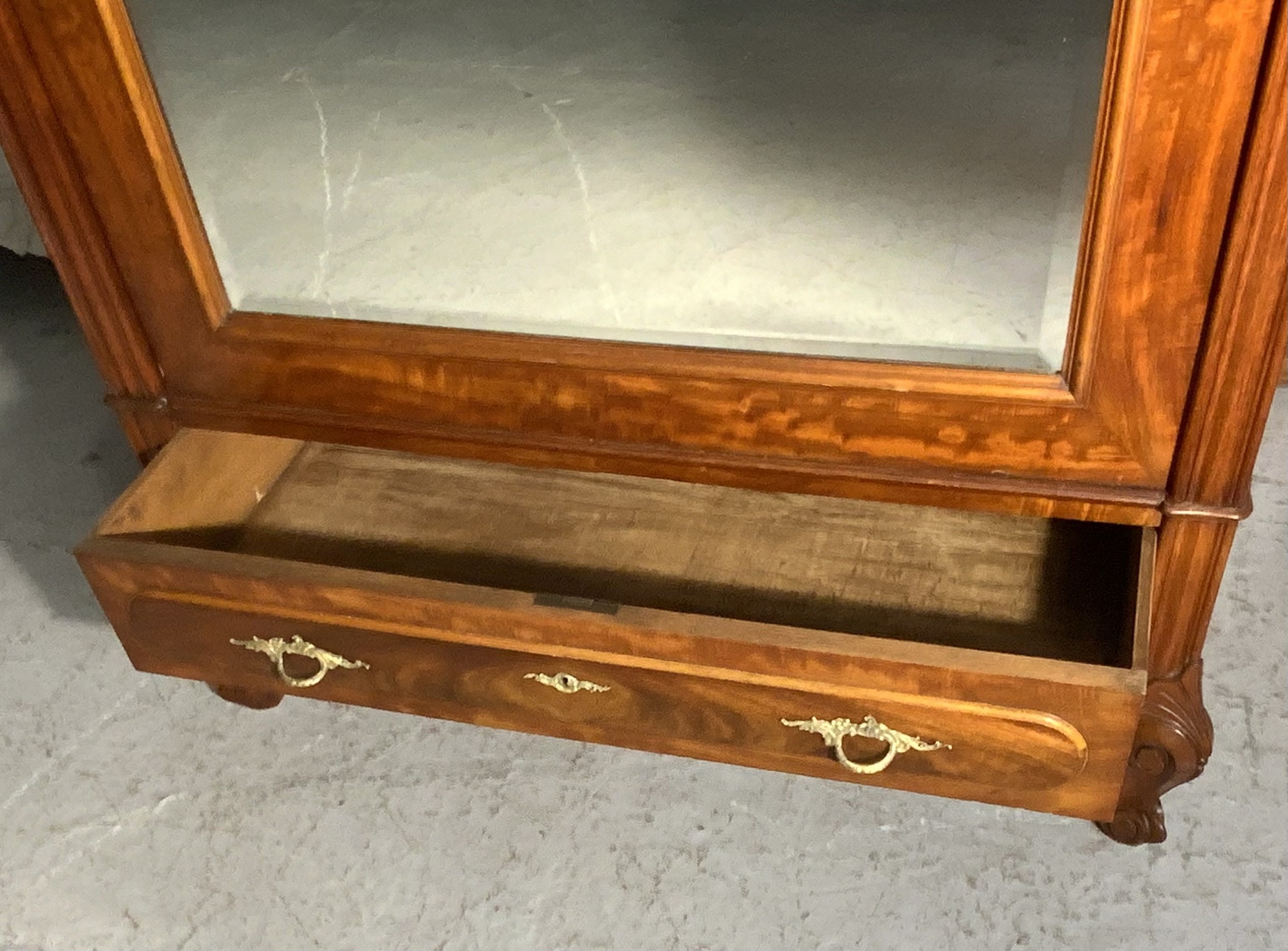 Detail View 3