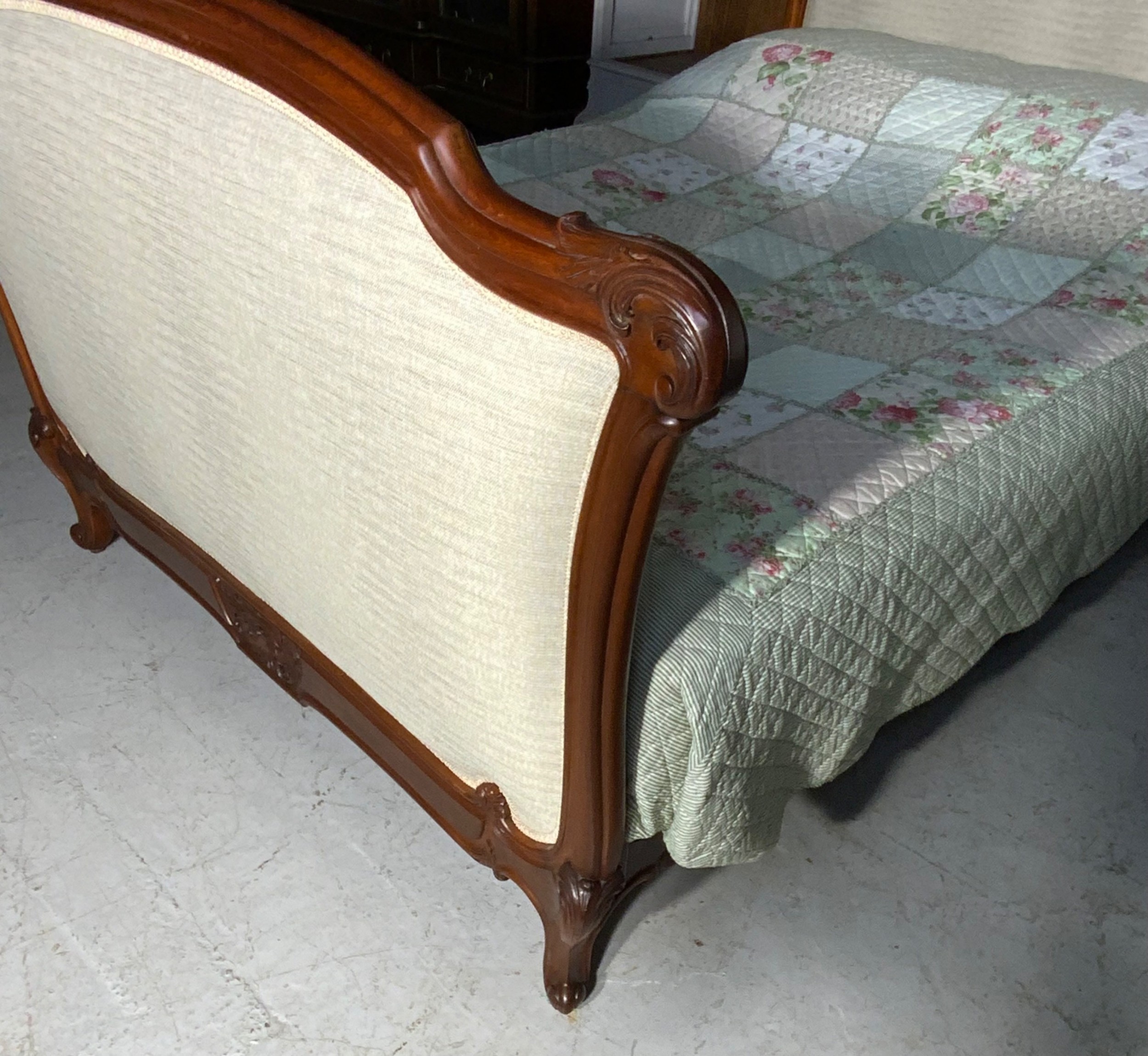Detail View 2