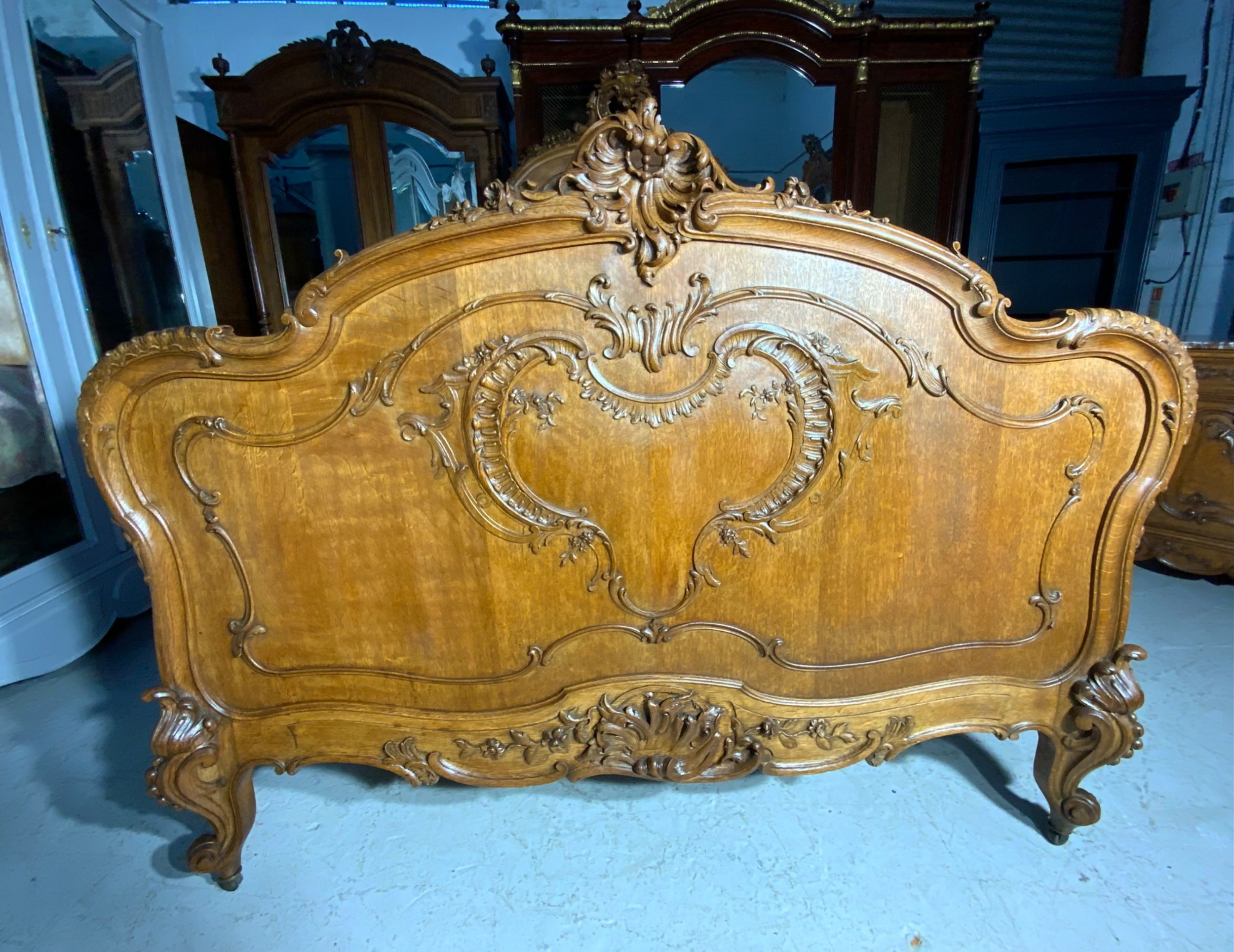 Detail View 7