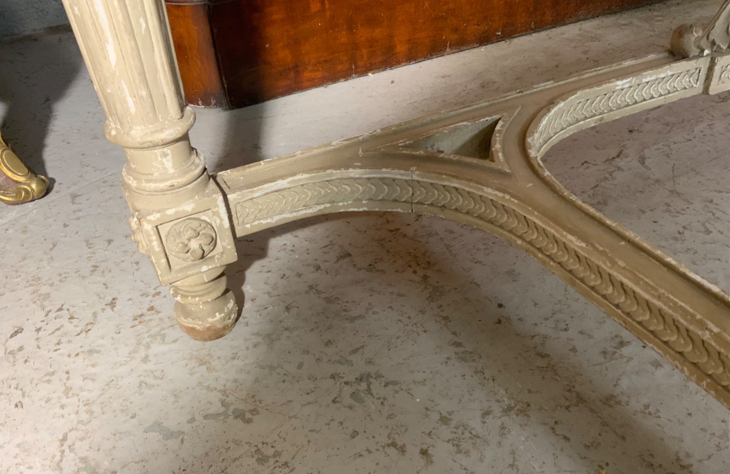 Detail View 12