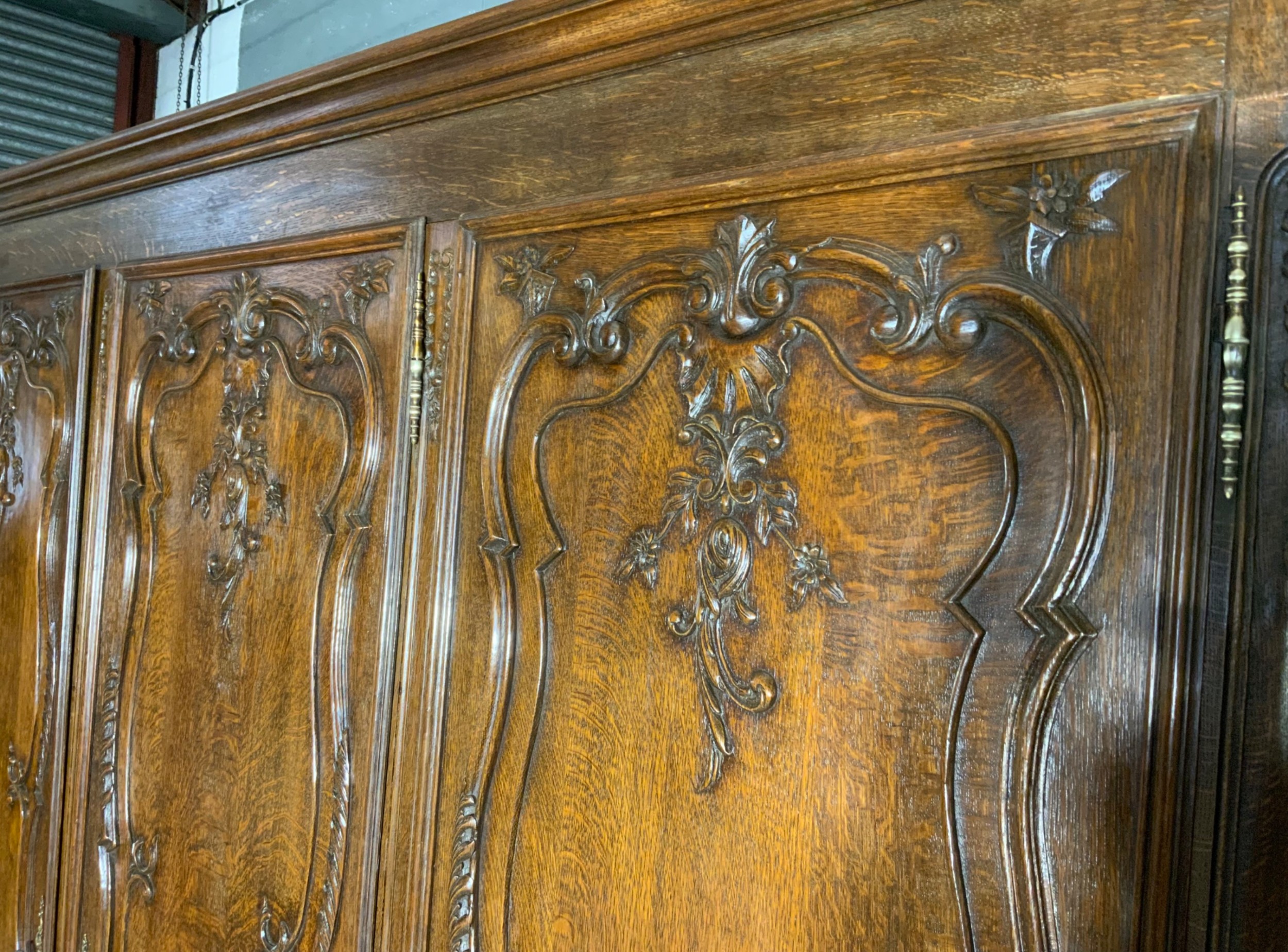 Detail View 8