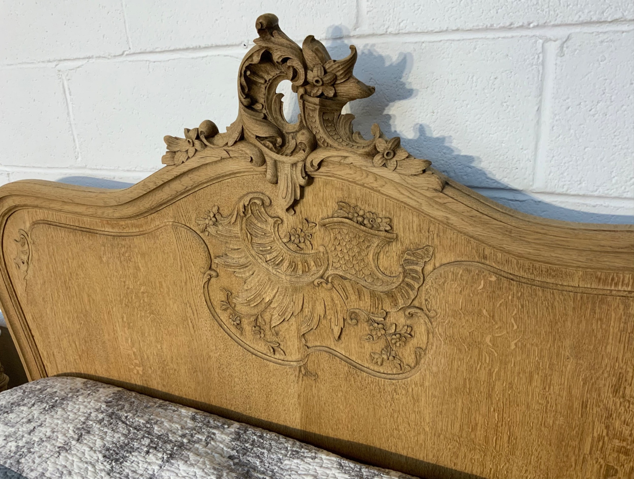 Detail View 14
