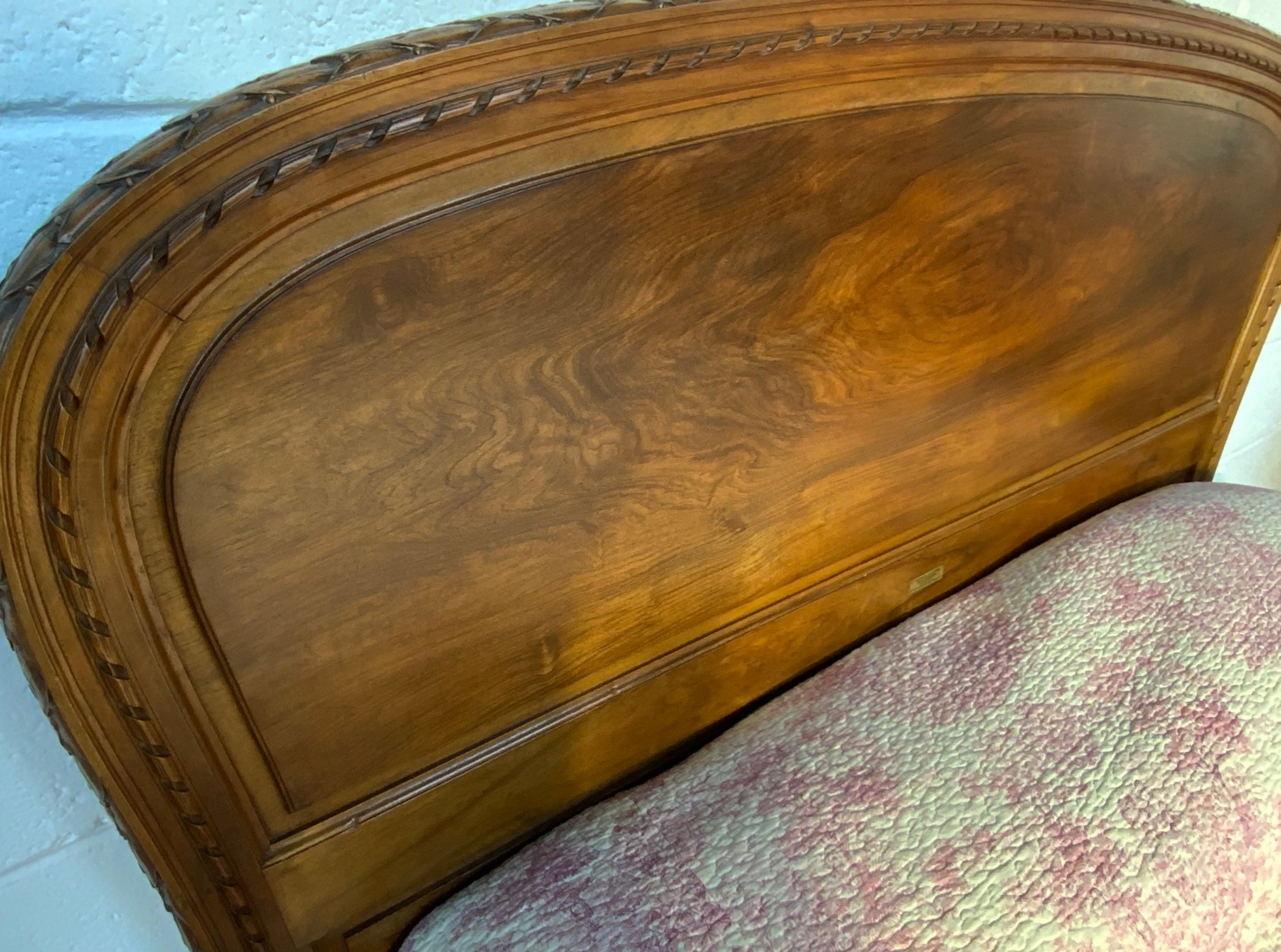 Detail View 8
