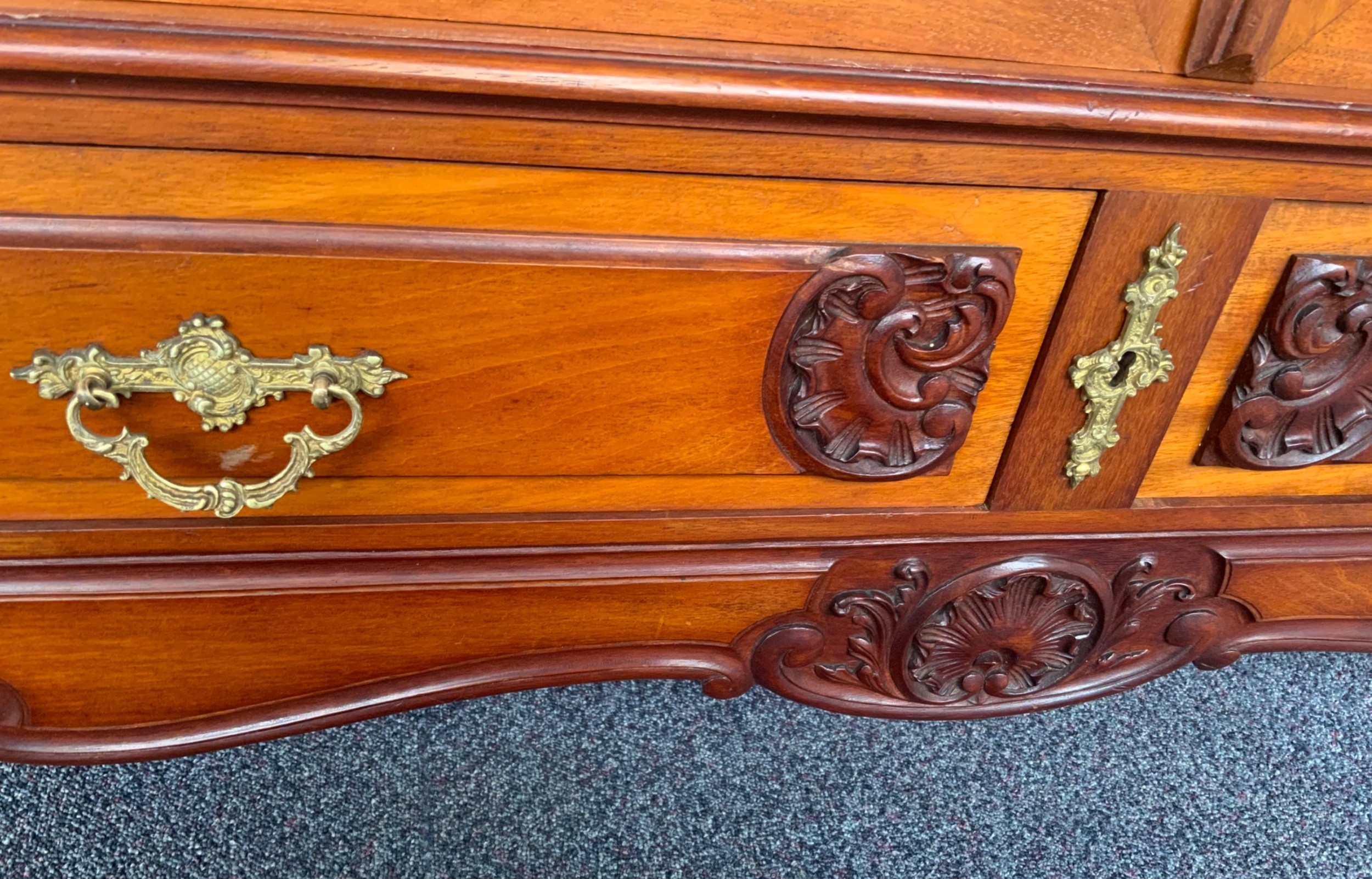 Detail View 7