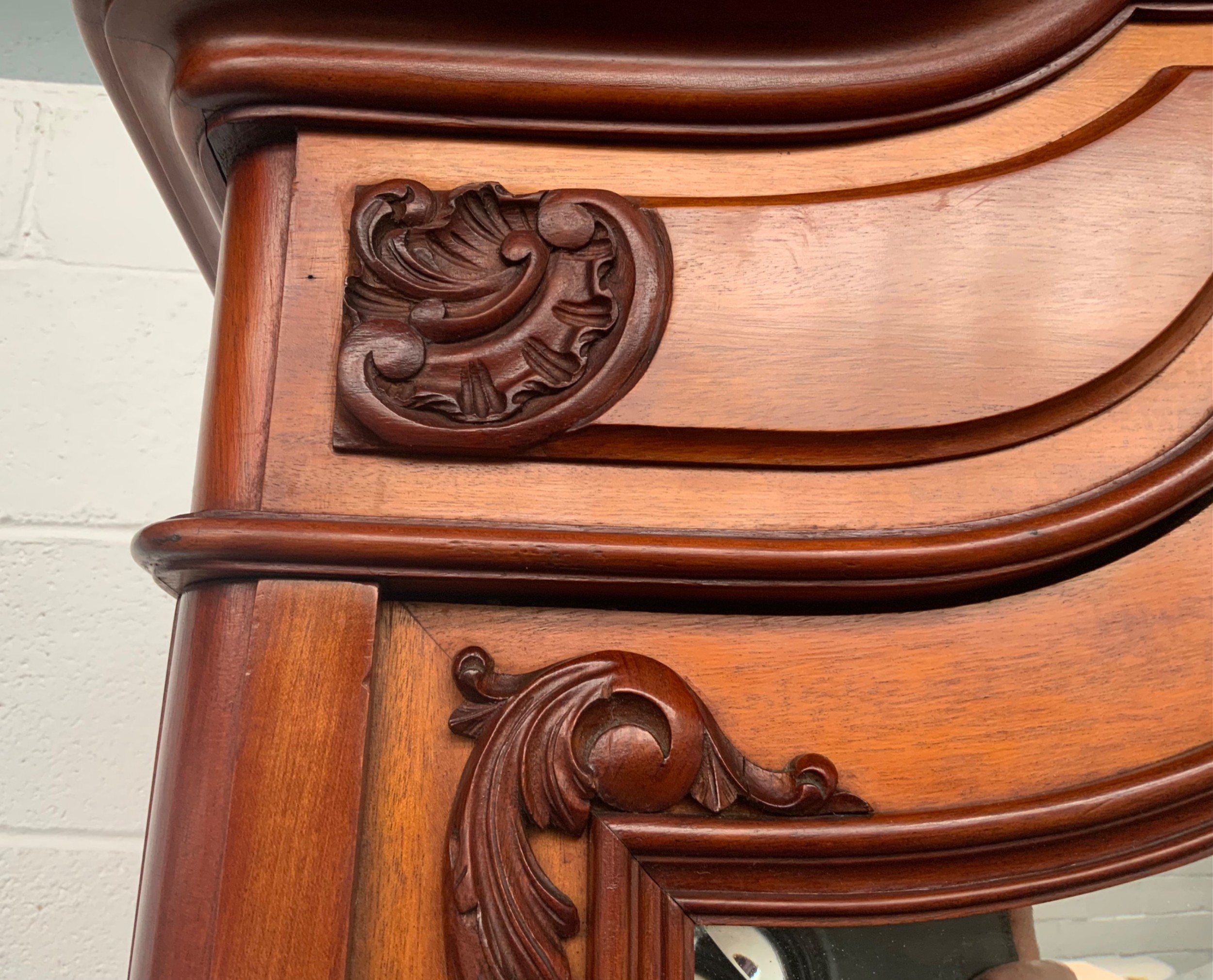 Detail View 8