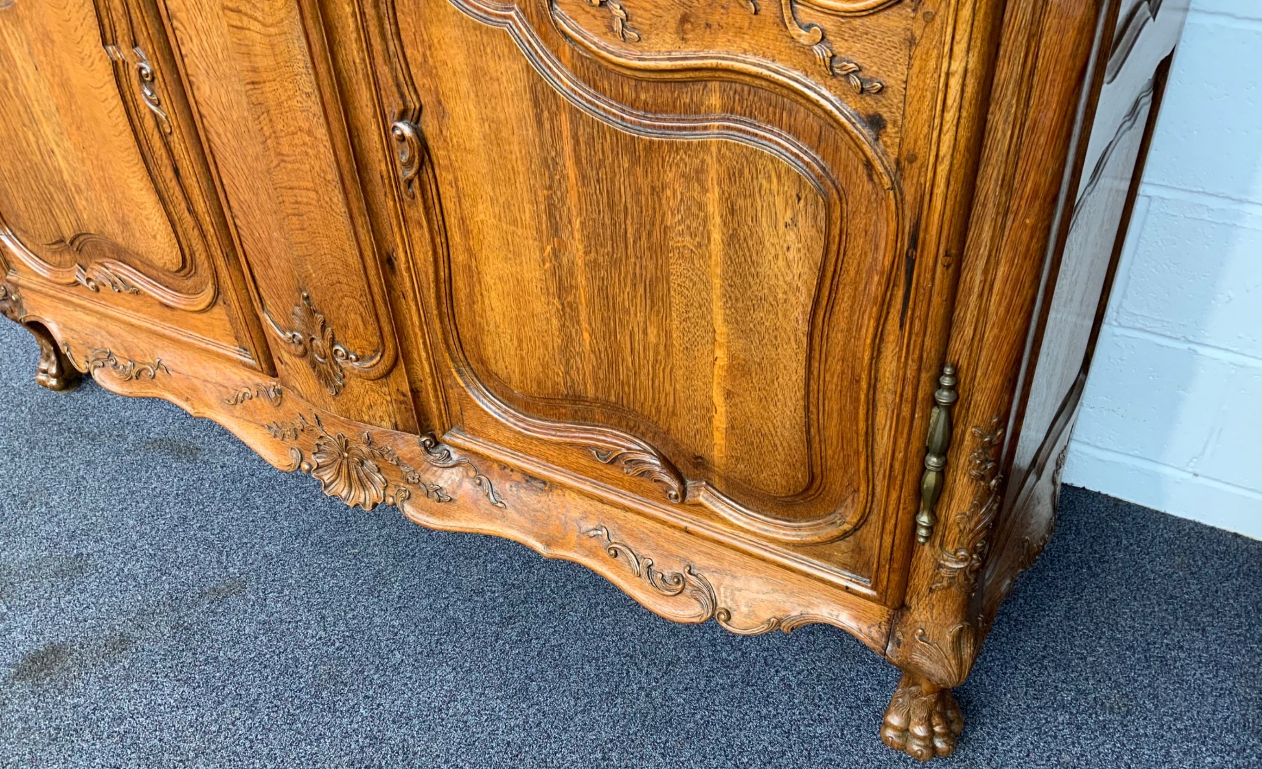 Detail View 6