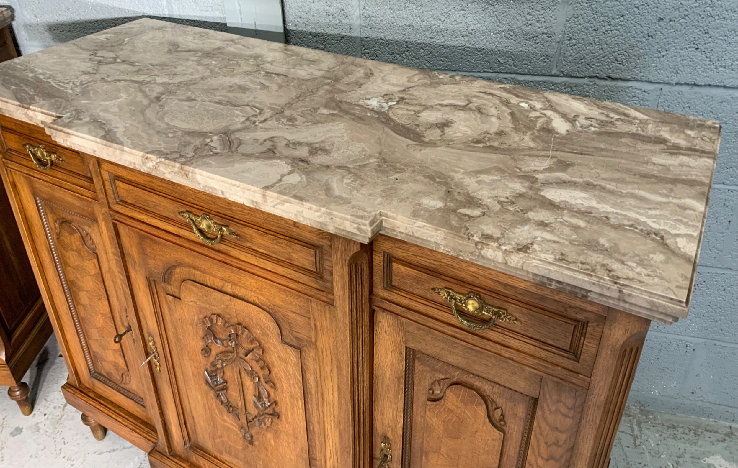 Detail View 7
