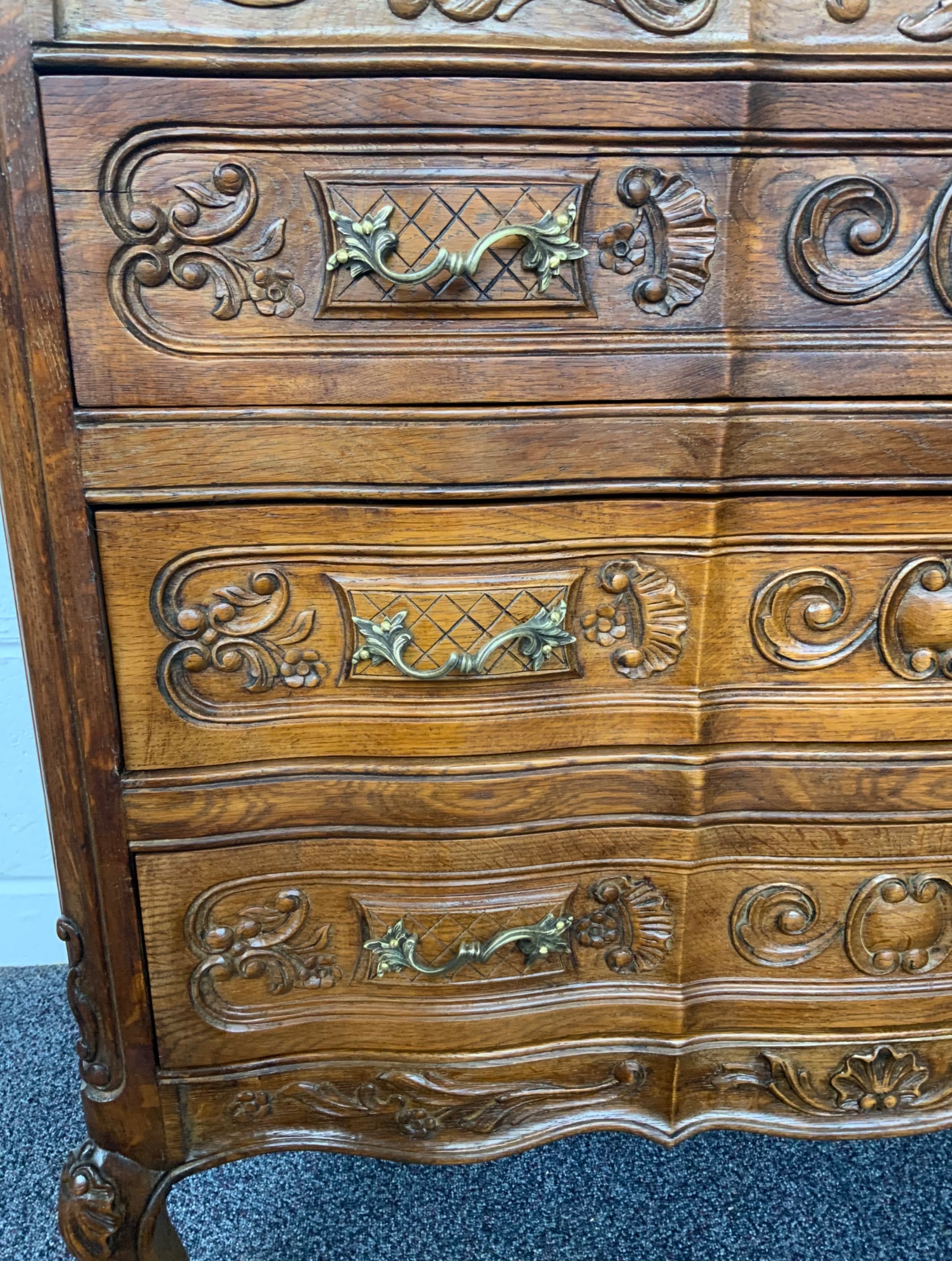 Detail View 4