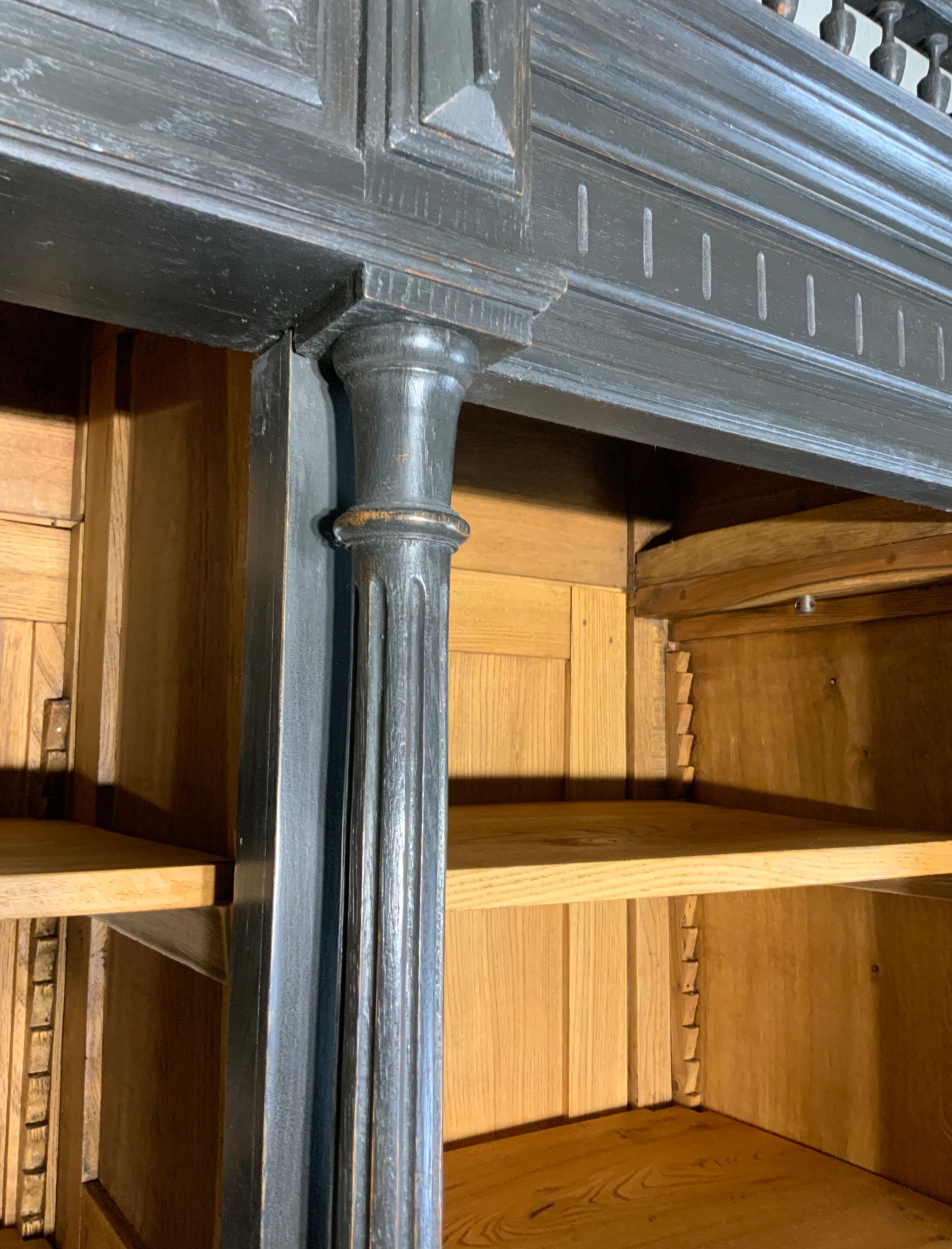 Detail View 11