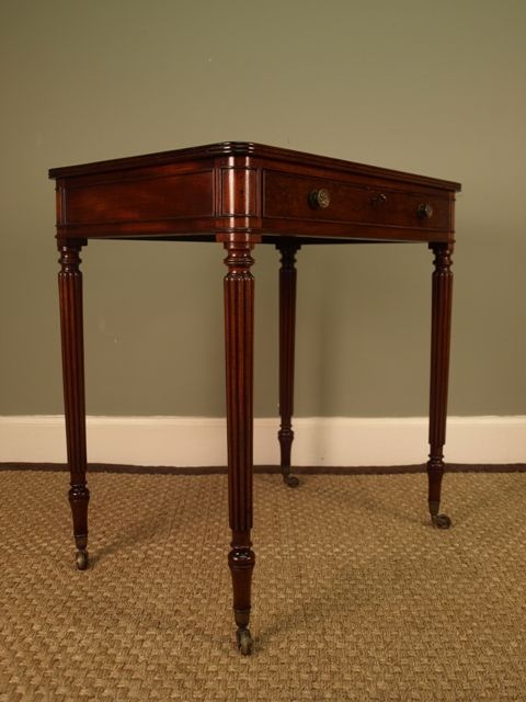 fig 1. A Regency Gillows Chamber Table.