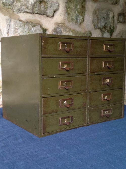 EARLYMID C20TH MULTIDRAWER FILING CABINET - ADDITIONAL PHOTO 5