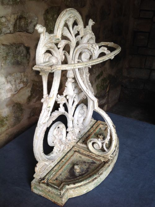 MAGNIFICENT VICTORIAN CAST IRON STICKUMBRELLA STAND - ADDITIONAL PHOTO 6