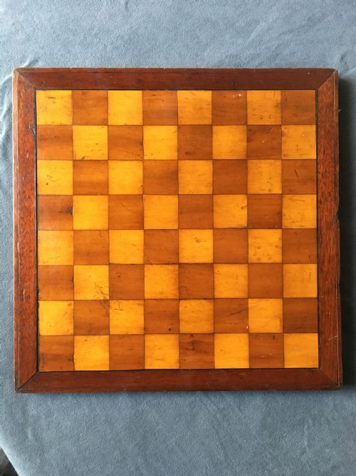 SUPERB EDWARDIAN CHESS BOARD - ADDITIONAL PHOTO 3