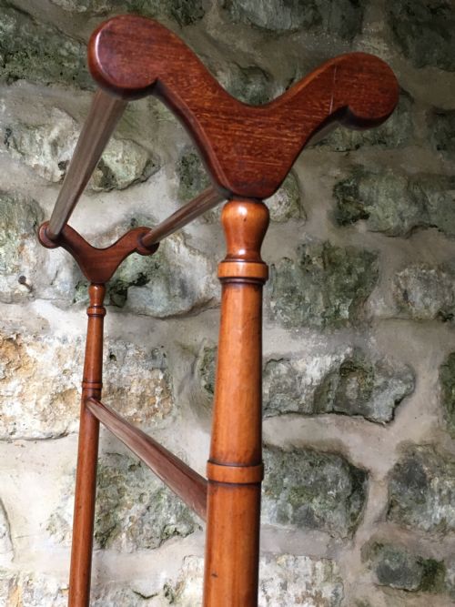 HIGH QUALITY VICTORIAN TOWEL RAIL - ADDITIONAL PHOTO 13