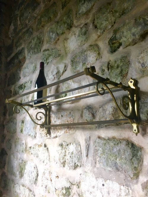 EARLY C20TH WALLMOUNTED SHELF - ADDITIONAL PHOTO 16