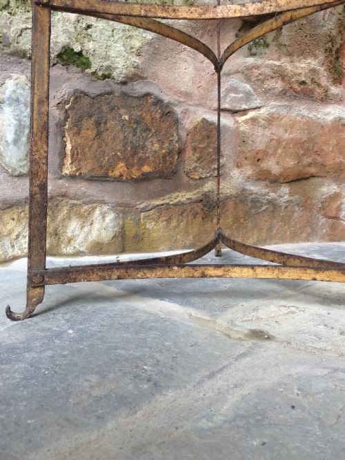 TALL PAINTED POT STAND - ADDITIONAL PHOTO 17
