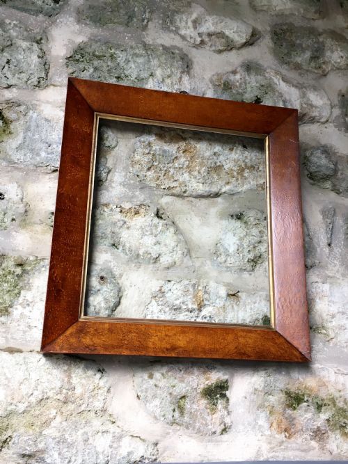 A BEAUTIFUL MAPLE PICTURE FRAME - ADDITIONAL PHOTO 17