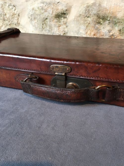 VINTAGE LUGGAGE EXCEPTIONAL GUN CASE - ADDITIONAL PHOTO 5