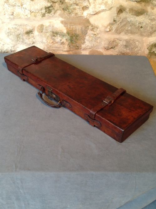 VINTAGE LUGGAGE EXCEPTIONAL GUN CASE - ADDITIONAL PHOTO 11