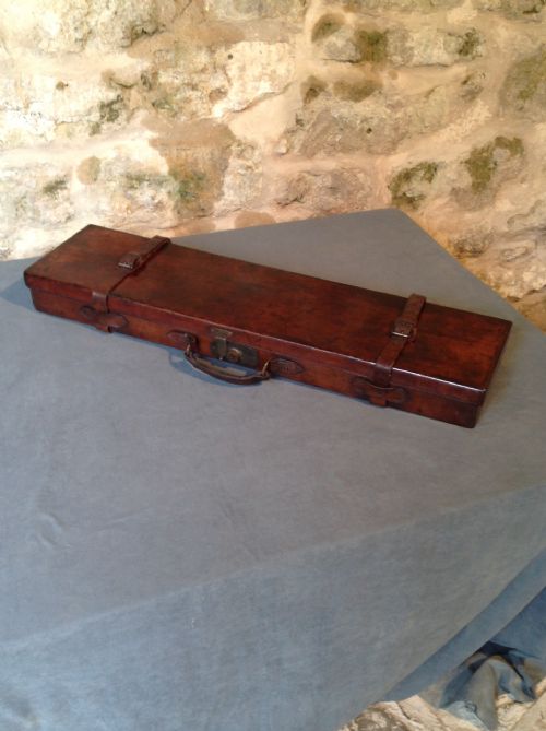 VINTAGE LUGGAGE EXCEPTIONAL GUN CASE - ADDITIONAL PHOTO 12