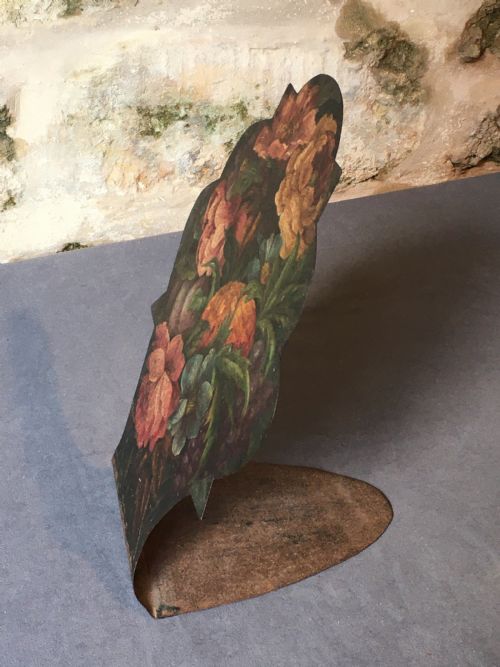 FLORALDECORATED TOLEWARE STAND - ADDITIONAL PHOTO 9
