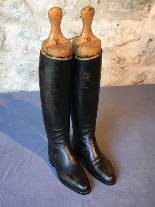 lady's riding boots - CATEGORY: ANTIQUE MISCELLANEOUS - DATED EDWARDIAN