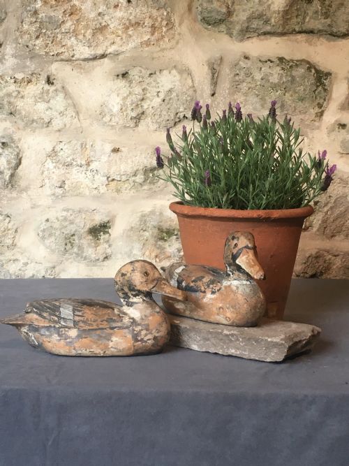magnificent pair of decoy ducks - CATEGORY: ANTIQUE MISCELLANEOUS - DATED 1910