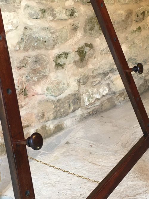 SUPERB VICTORIAN ARTIST'S DISPLAY EASEL - ADDITIONAL PHOTO 26