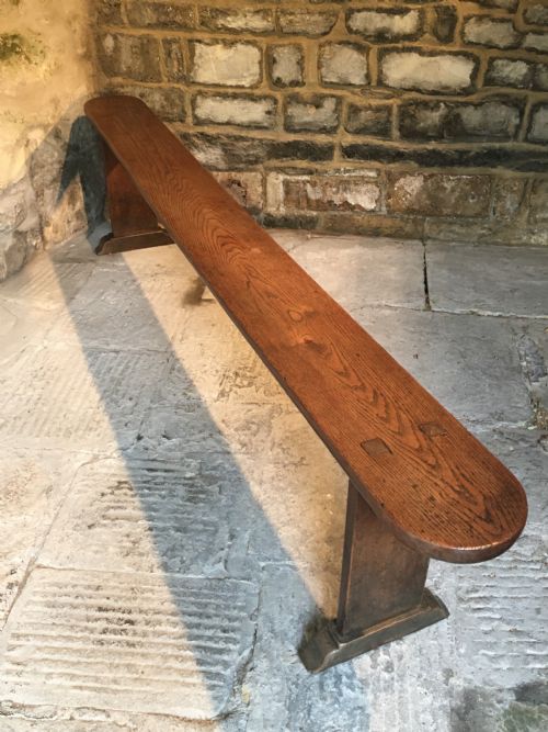 a beautiful 19th century bench - CATEGORY: ANTIQUE FURNITURE - DATED 1880