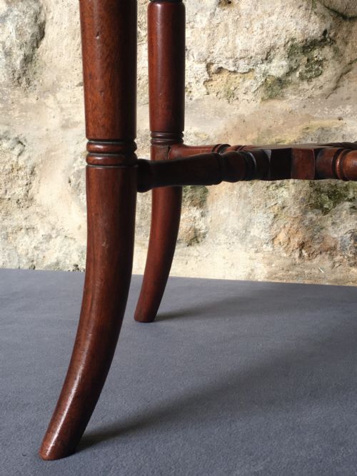 A BEAUTIFUL DRESSING TABLE STOOL - ADDITIONAL PHOTO 3