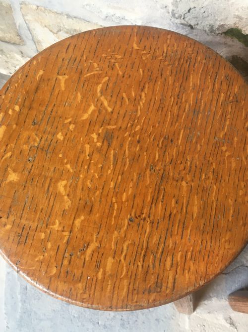 PAIR OF LOW TABLES - ADDITIONAL PHOTO 8