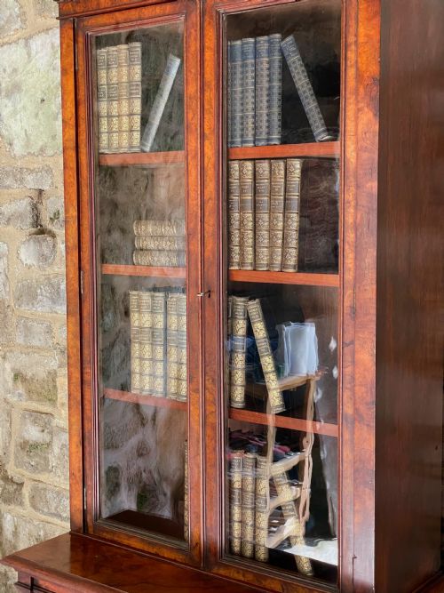SMALLMEDIUM LIBRARY BOOKCASE IN BURR WALNUT - ADDITIONAL PHOTO 10