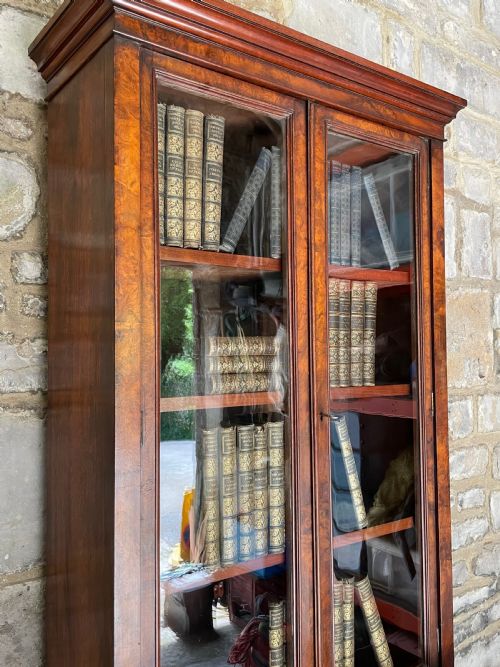 SMALLMEDIUM LIBRARY BOOKCASE IN BURR WALNUT - ADDITIONAL PHOTO 12