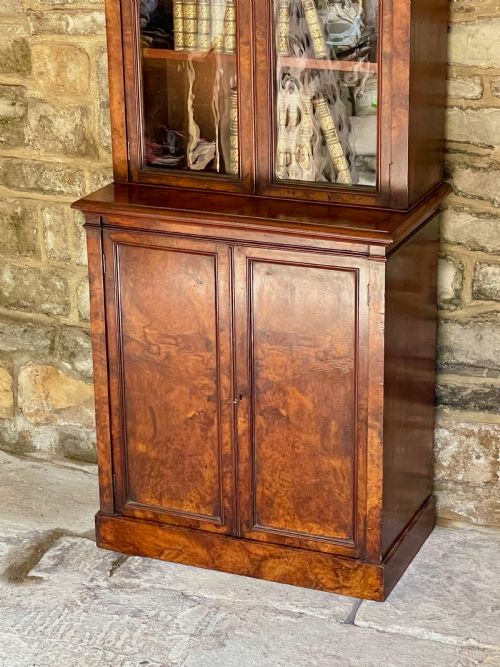 SMALLMEDIUM LIBRARY BOOKCASE IN BURR WALNUT - ADDITIONAL PHOTO 21