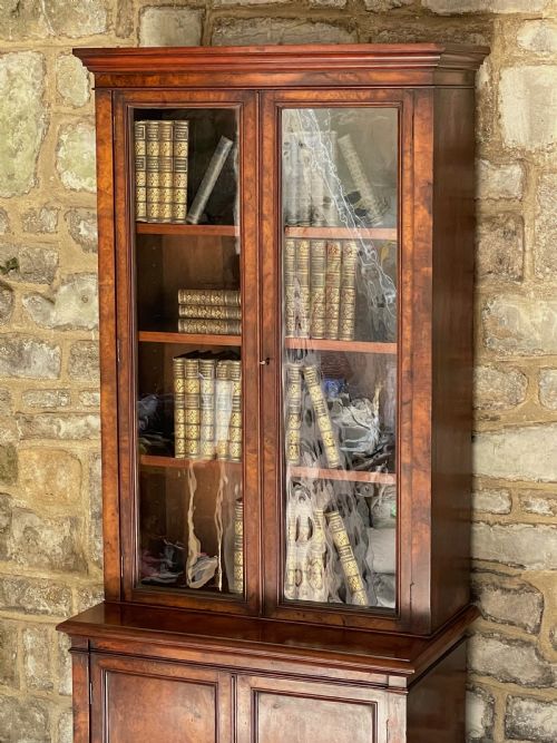 SMALLMEDIUM LIBRARY BOOKCASE IN BURR WALNUT - ADDITIONAL PHOTO 24