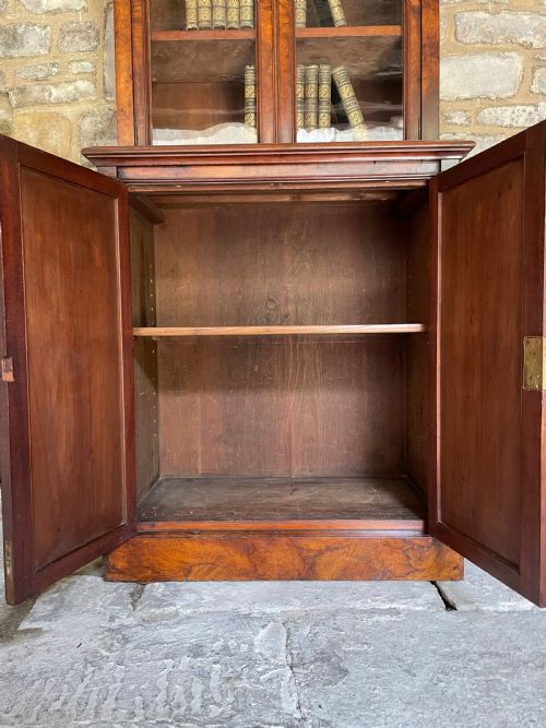 SMALLMEDIUM LIBRARY BOOKCASE IN BURR WALNUT - ADDITIONAL PHOTO 27