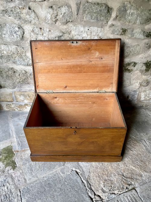 STORAGE TRUNK BOX - ADDITIONAL PHOTO 9