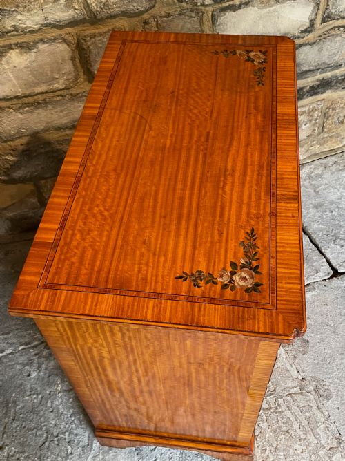 SMALL CHEST OF DRAWERS IN SATINWOOD - ADDITIONAL PHOTO 20