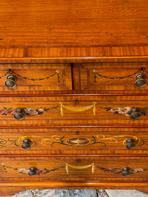 SMALL CHEST OF DRAWERS IN SATINWOOD - ADDITIONAL PHOTO 25